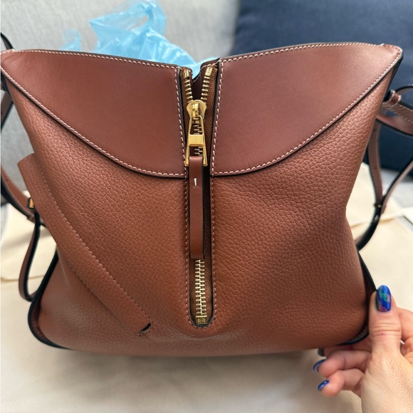 EUC Loewe Small Hammock Brown - Picture 11 of 13